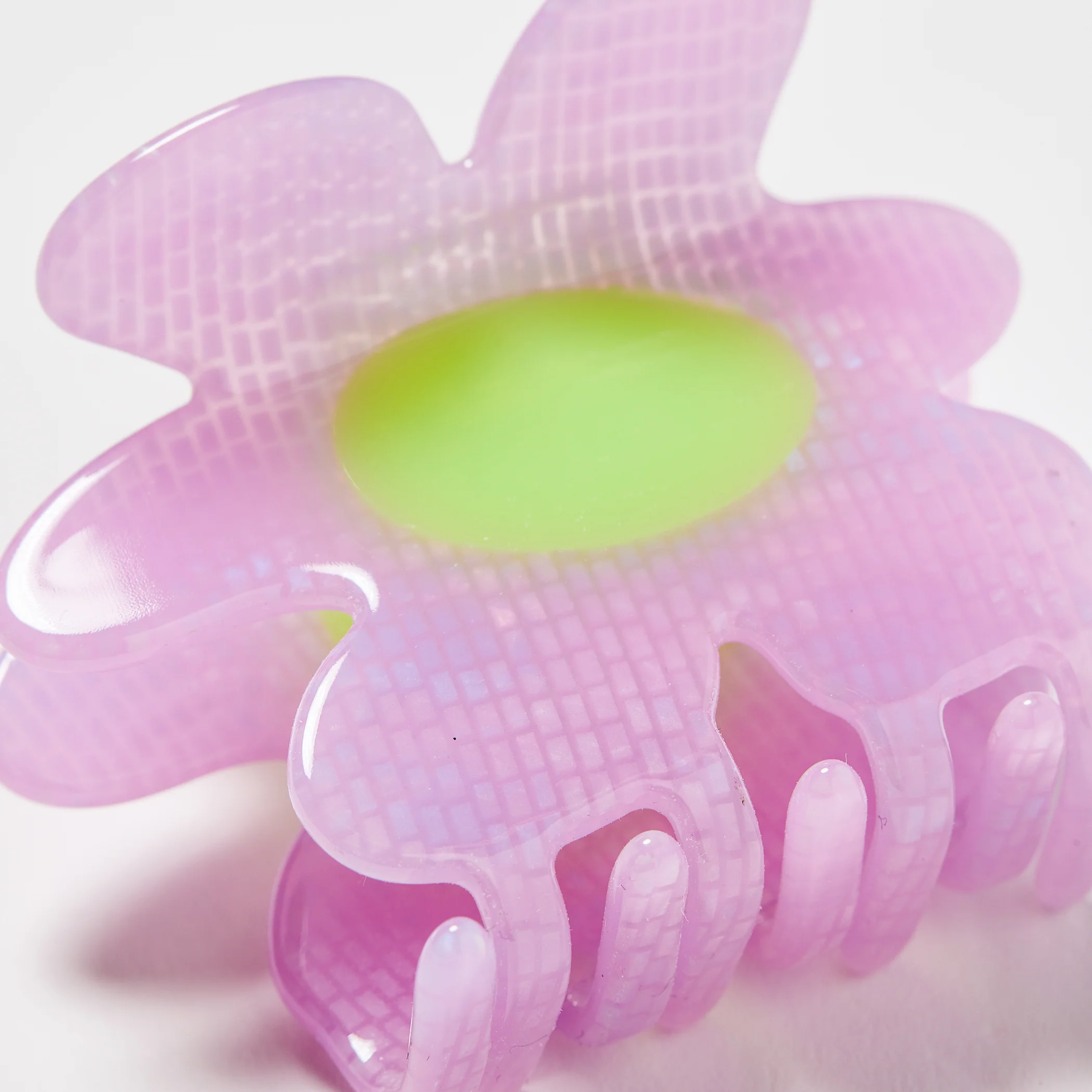 Flower Claw in Shimmer - Image 8
